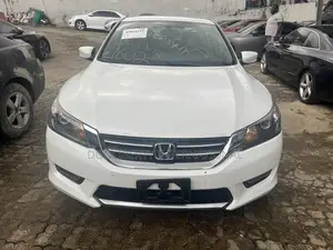Honda Accord Sport 4dr Sedan (2.4L 4cyl 6M) 2014 White
