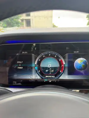 Mercedes-Benz E300 2017 Black