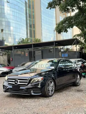 Mercedes-Benz E300 2017 Black
