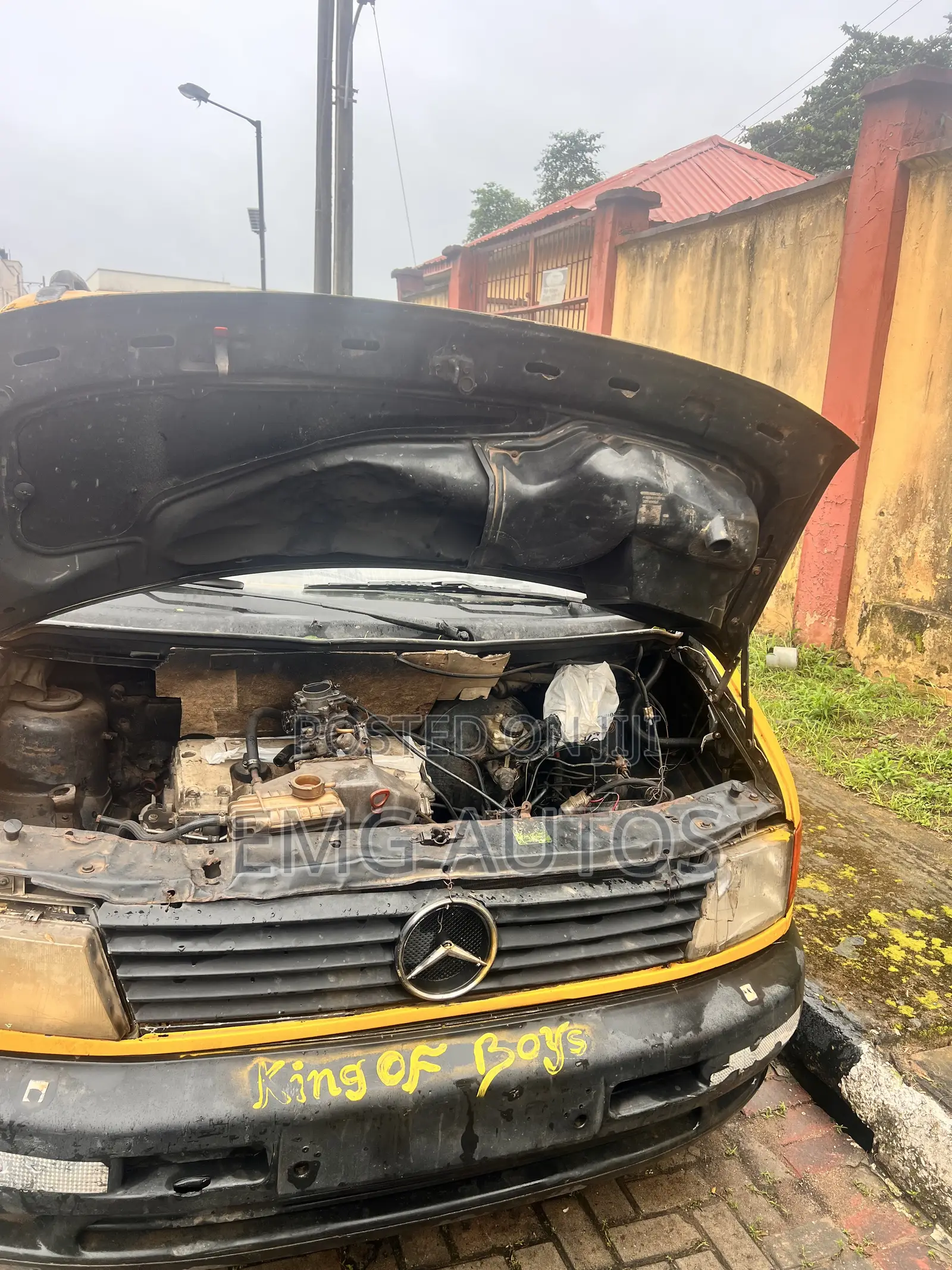 Mercedes-Benz Vito 2004 Yellow
