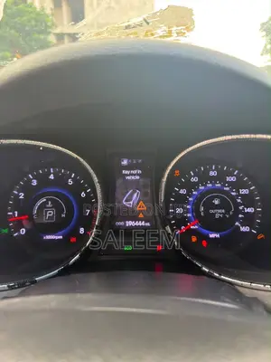 Hyundai Santa Fe 2013 Brown