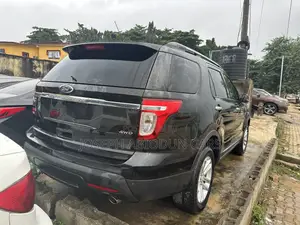Ford Explorer XLT 4dr 4x4 (3.5L 6cyl 6A) 2013 Black
