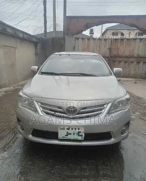 Toyota Corolla 2009 Silver