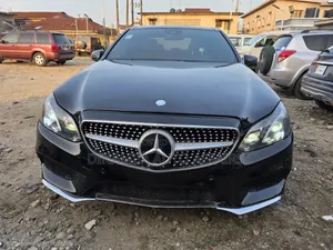 Mercedes-Benz E350 2011 Black