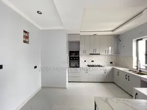 2bdrm Apartment in Ikate, Lagos Island / Lagos Island for sale