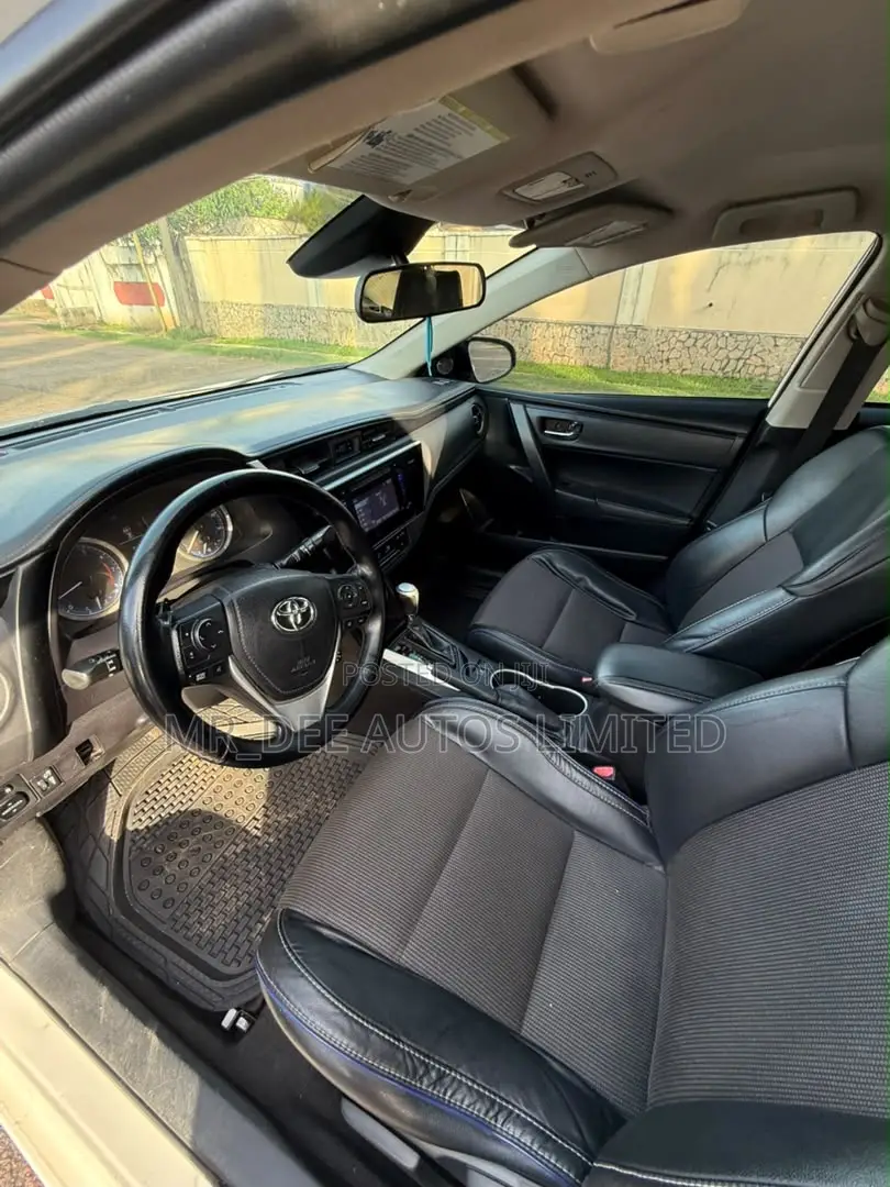 Toyota Corolla 2017 White