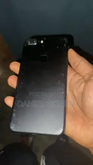 Apple iPhone 7 Plus 128 GB Black