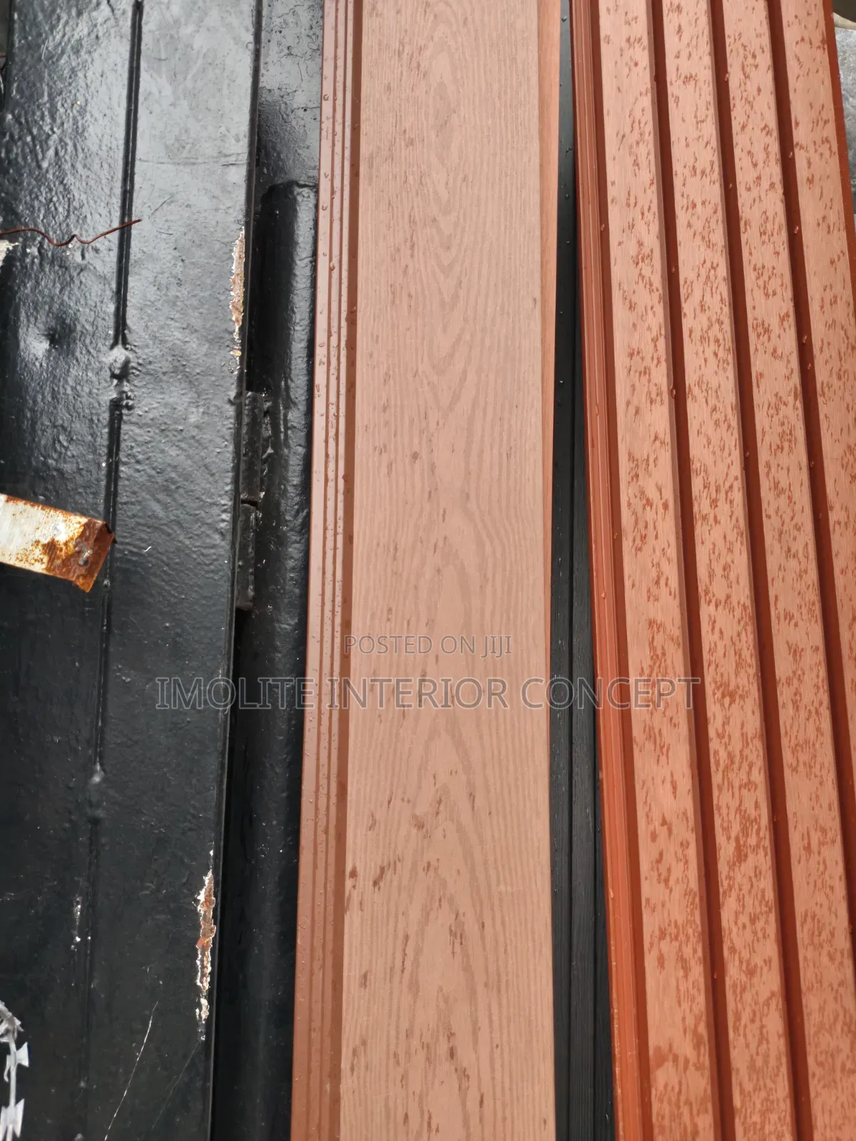 Louvers Exterior Panel