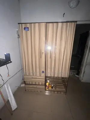 Neatly Used Wardrobes