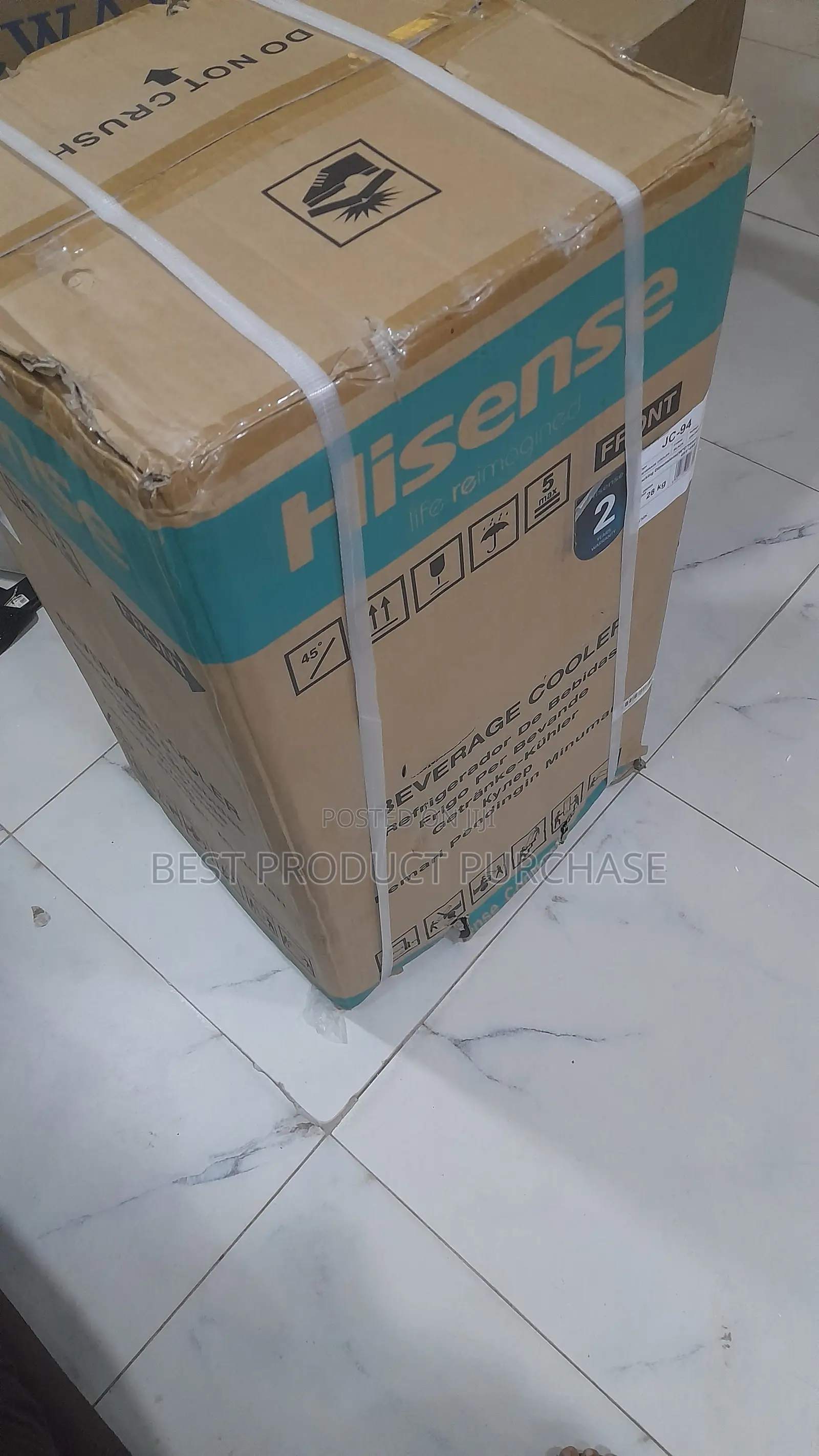 Modern Hisense JC-94 Beverage Chiller for Office Lounge