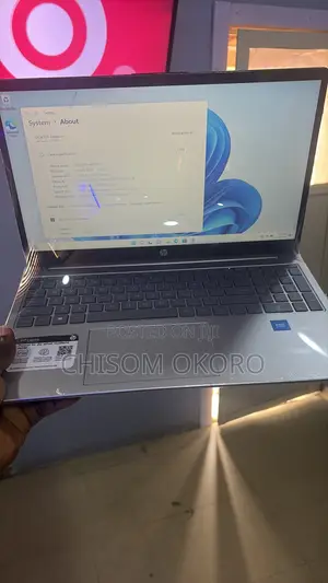 Laptop HP 15-fd0290ns 4GB Intel Celeron SSD 128GB