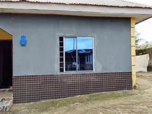 2bdrm Room & Parlour in Umuahia for rent