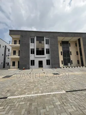 2bdrm Block of Flats in Abraham Adesanya for rent