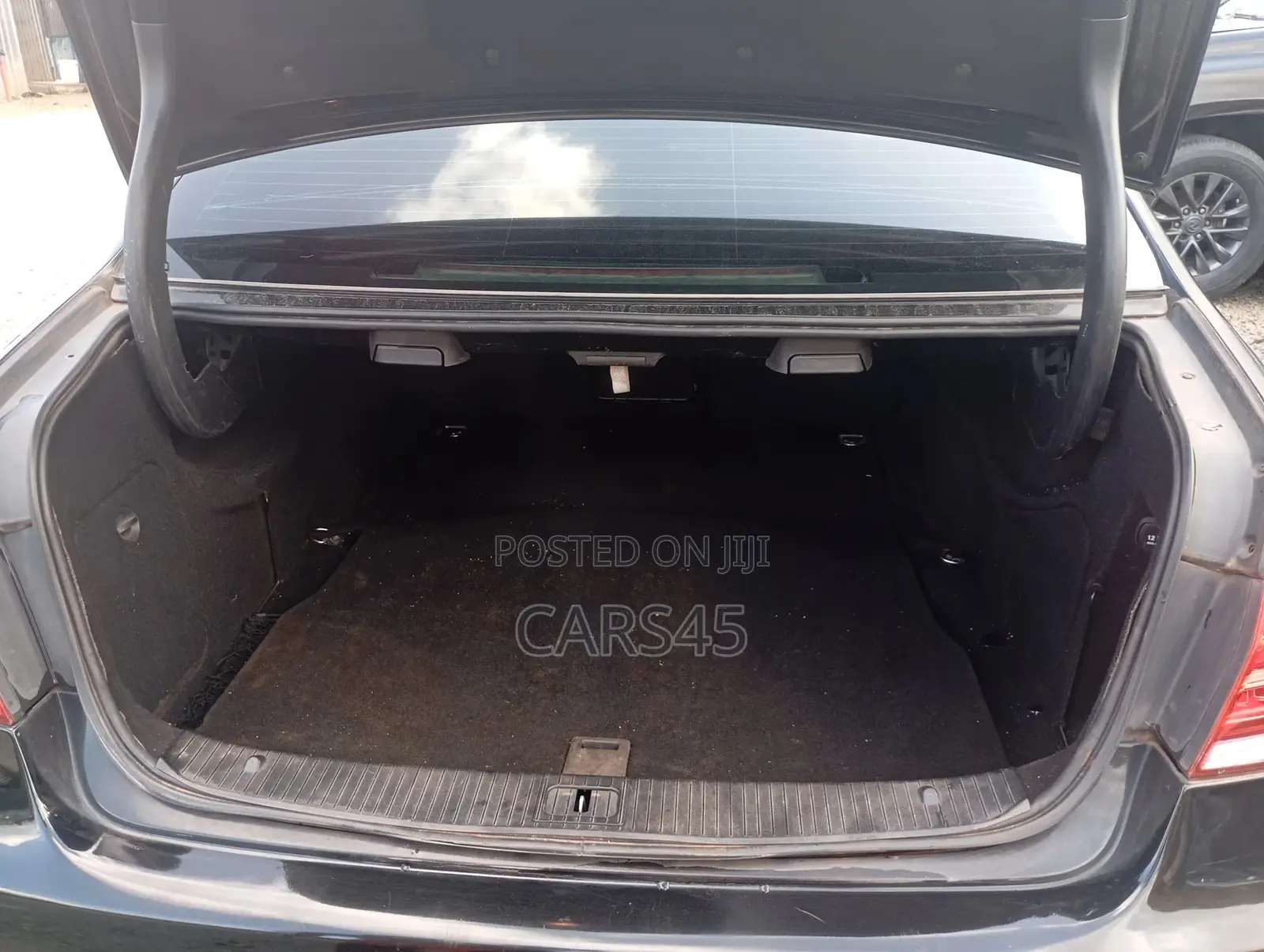 Mercedes-Benz E350 2011 Black