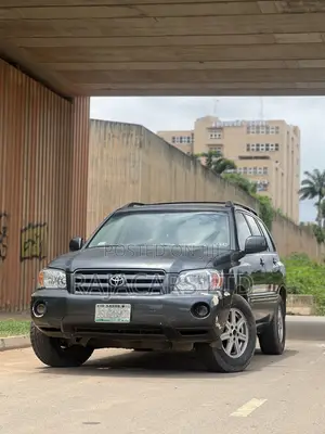 Toyota Highlander V6 2005 Gray