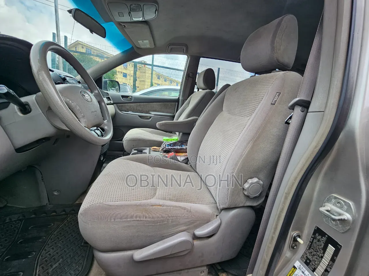 Toyota Sienna 2009 Silver