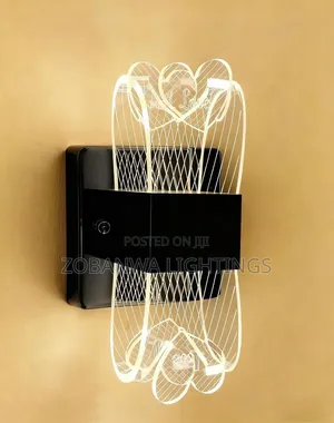 Acrylic Aluminum Wall Light
