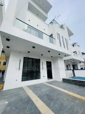 5bdrm Duplex in Lekki for sale