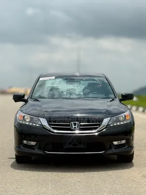 Honda Accord Touring V-6 4dr Sedan (3.5L 6cyl 6A) 2015 Black