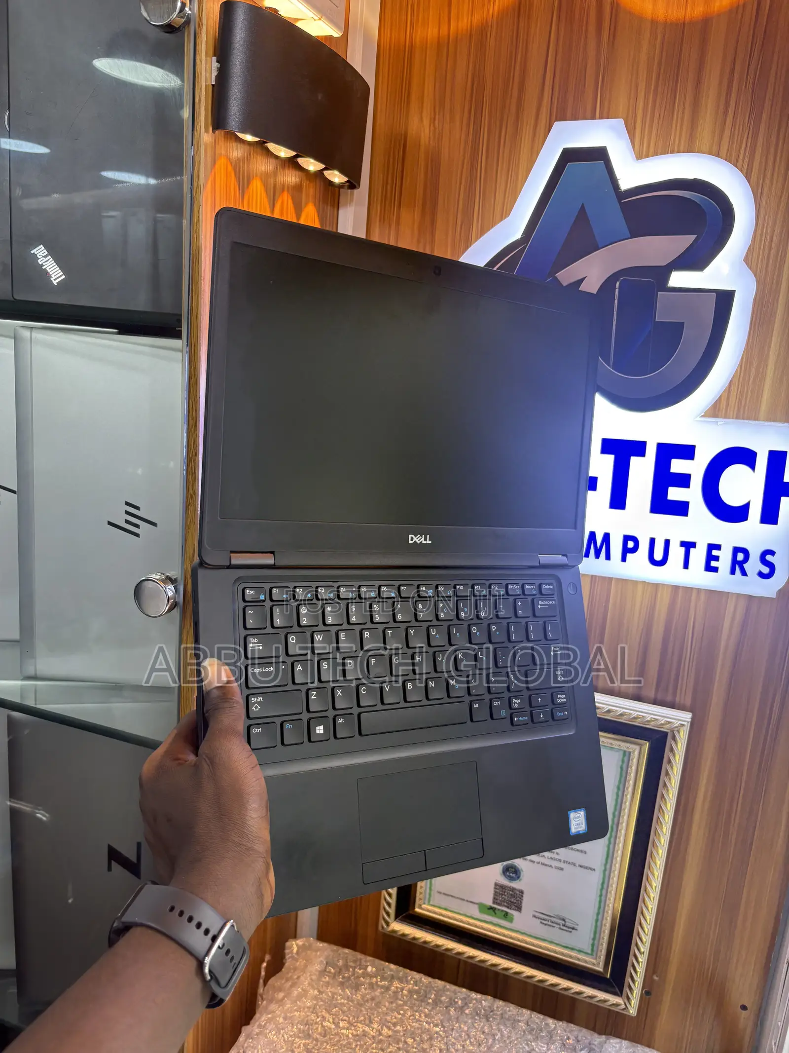 Laptop Dell Latitude 5491 8GB Intel Core i5 SSD 256GB