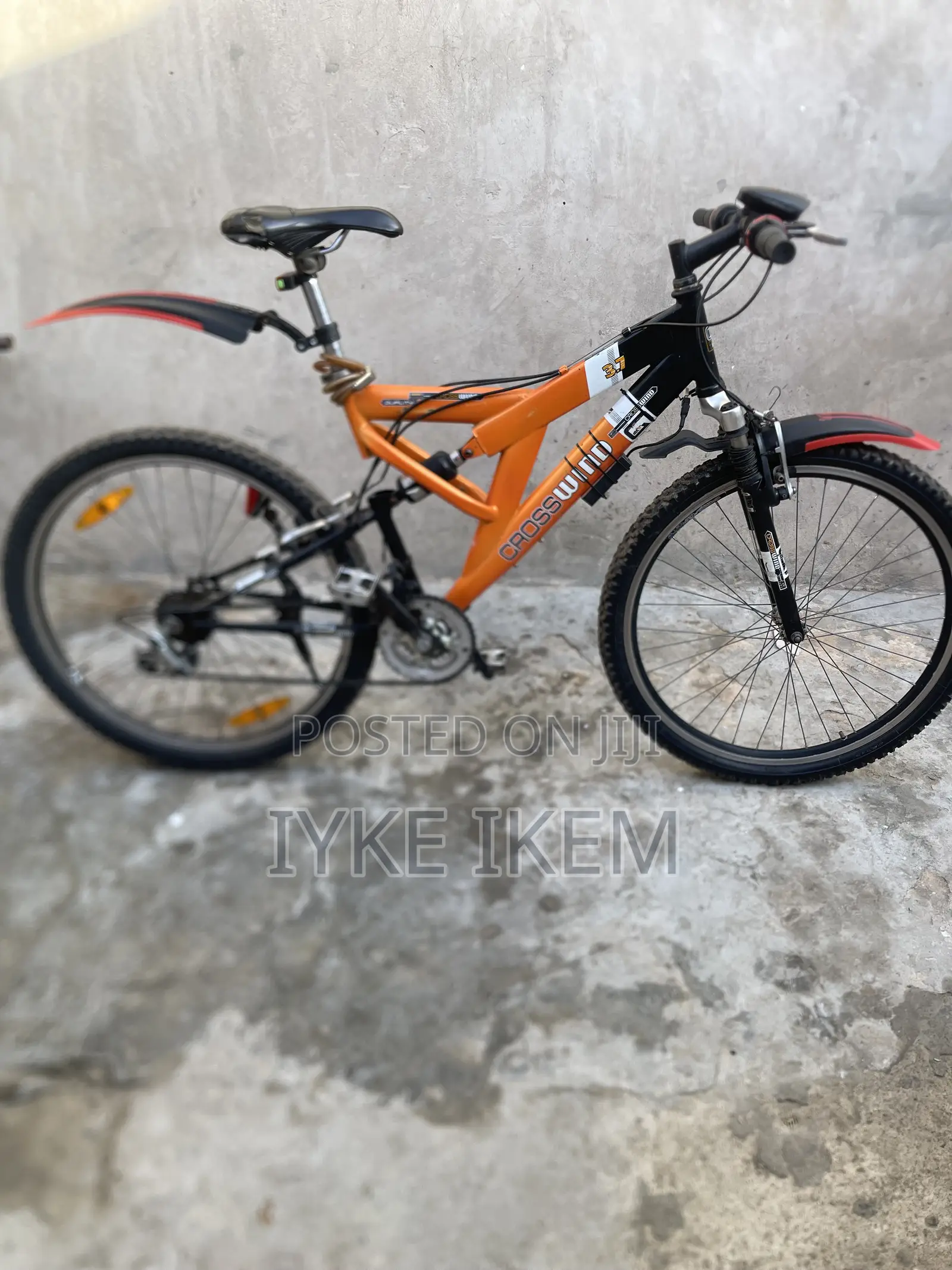 7 Gears Mountain Bicycle