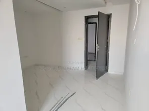 2bdrm Apartment in Lekki Phase 1 for rent
