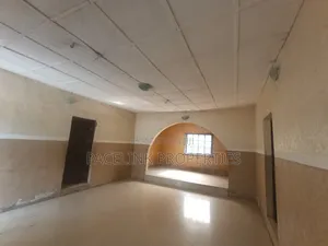 3bdrm Apartment in Ayobo for rent