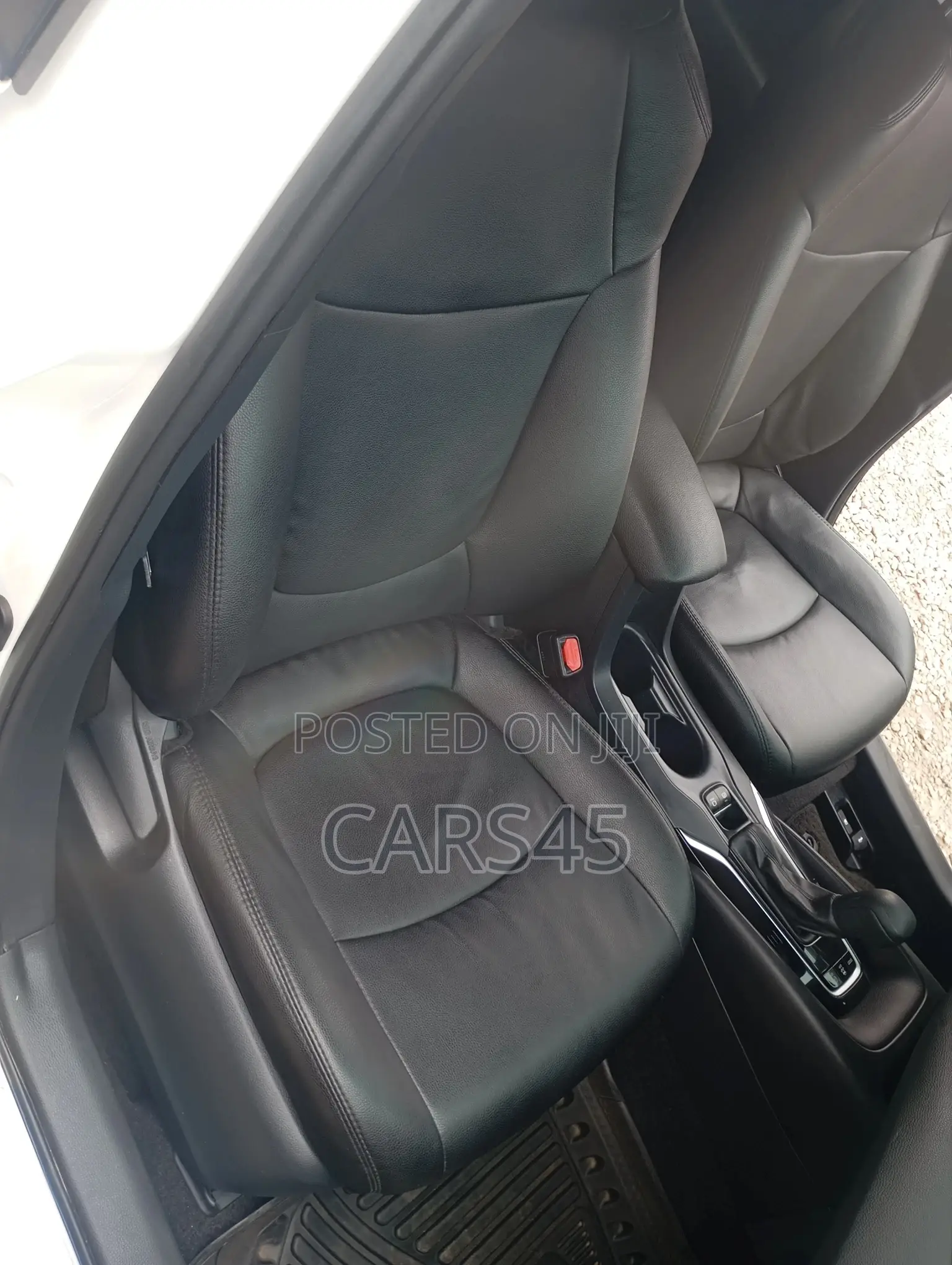 Toyota Corolla 2021 White