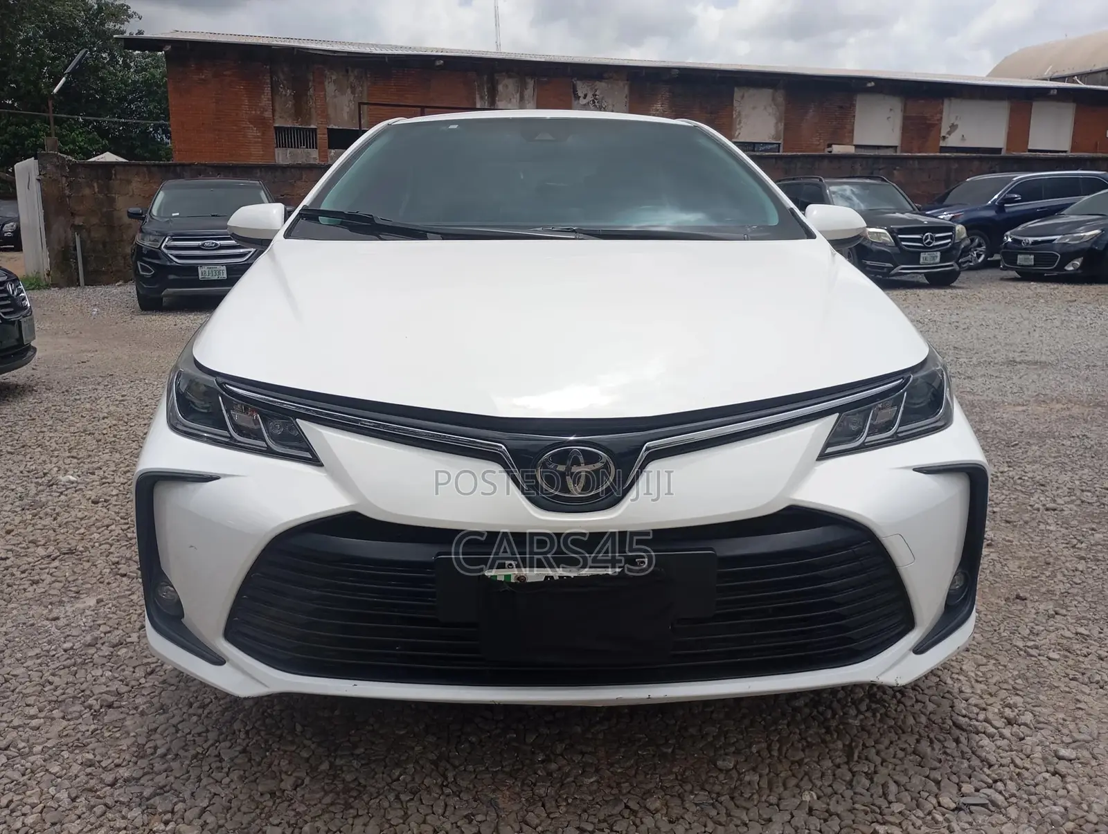 Toyota Corolla 2021 White