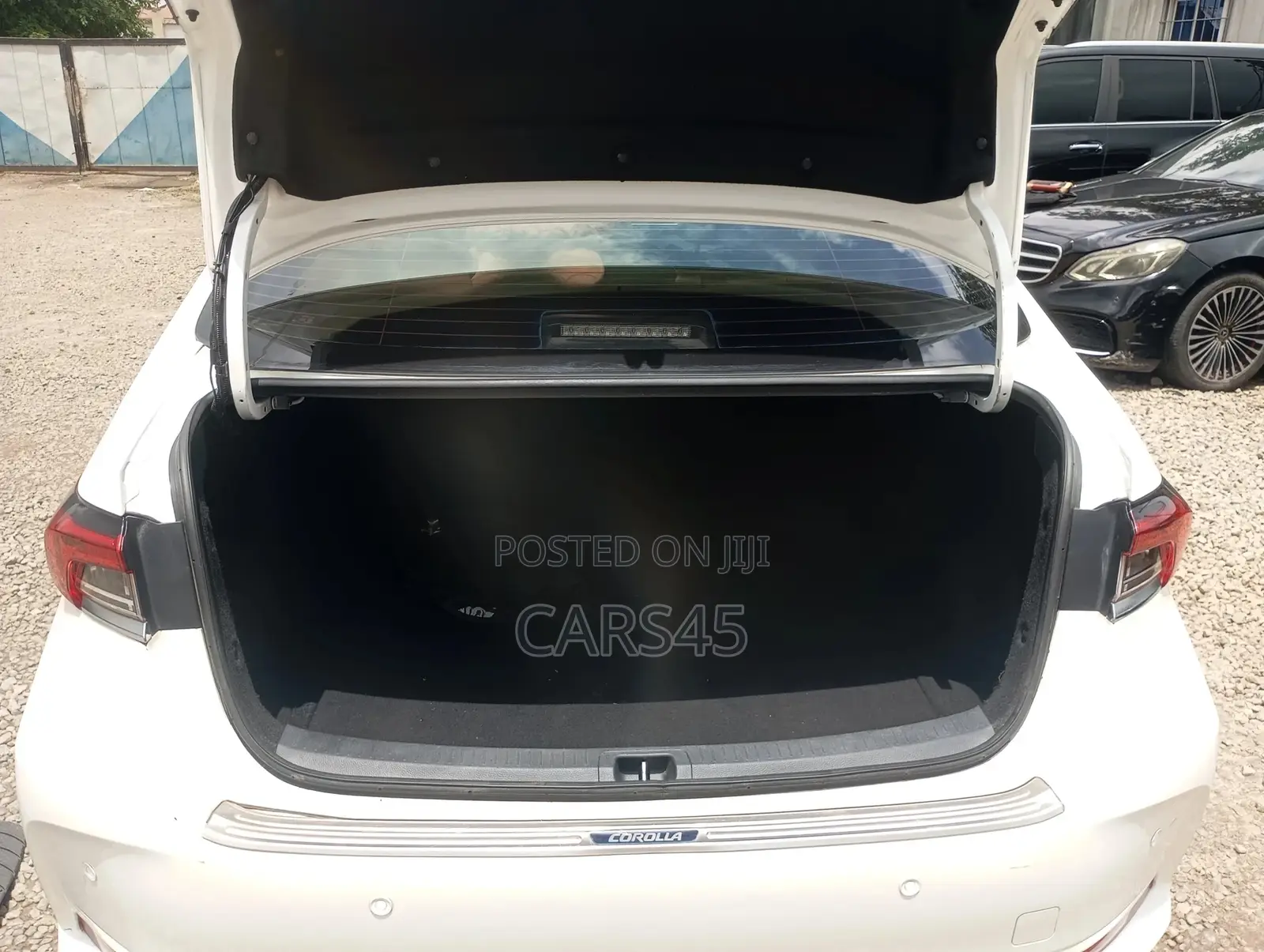 Toyota Corolla 2021 White