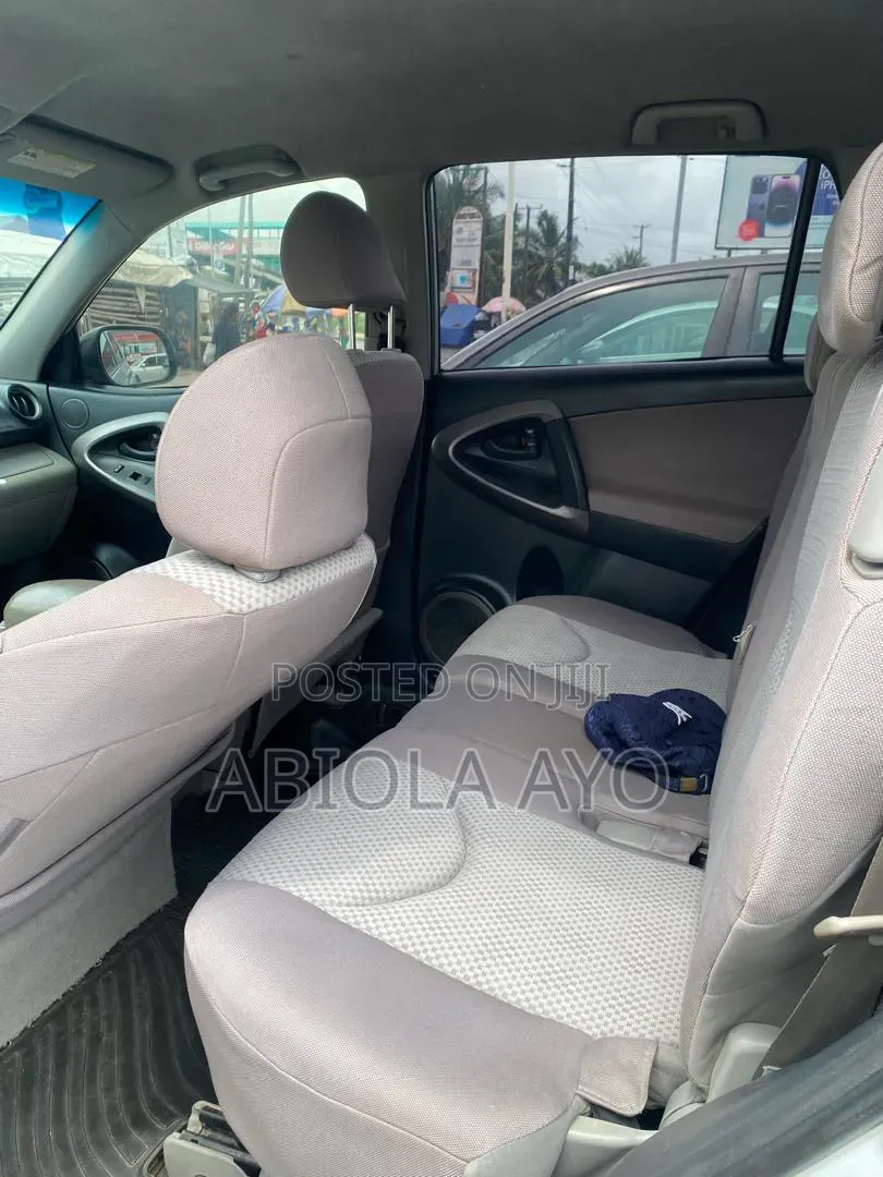 Toyota RAV4 2008 Silver