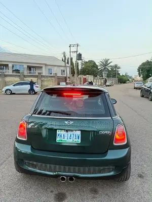 Mini Cooper S 2010 Green