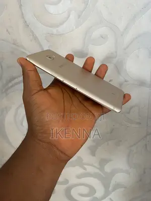 Samsung Galaxy C9 Pro 64 GB Gold