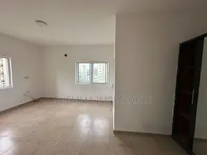 3bdrm Apartment in Lekki Phase 1 for rent