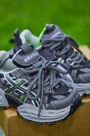 Children's Sneakers