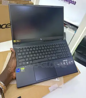 Laptop Acer Nitro V 15 16GB Intel Core i7 SSD 512GB