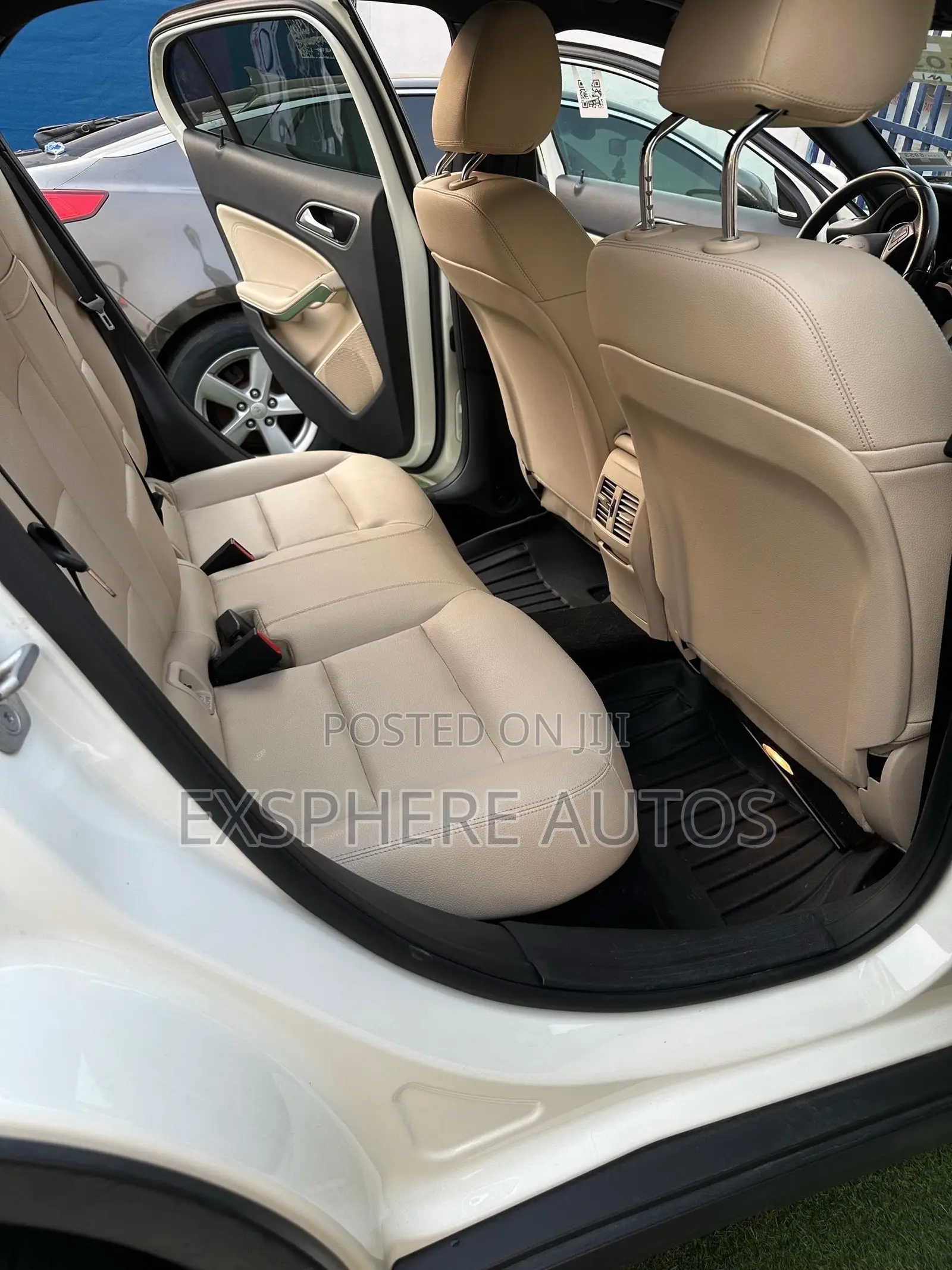 Mercedes-Benz GLA 250 2017 White