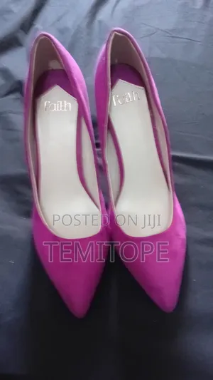 Faith Pink Suede Shoes (New but in Store for Many Years)