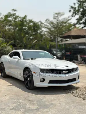 Chevrolet Camaro 2013 White