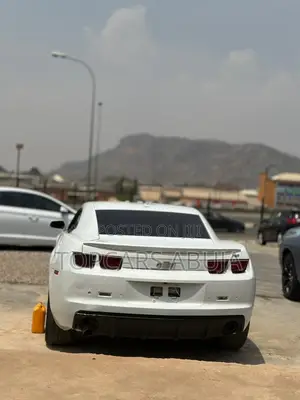 Chevrolet Camaro 2013 White