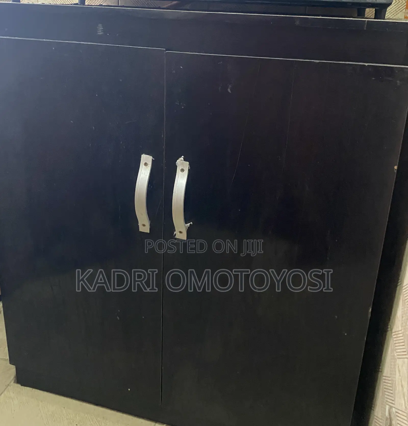 Kitchen Cabinet
