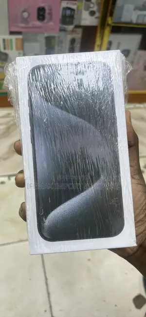 New Apple iPhone 15 Pro Max 512 GB Black