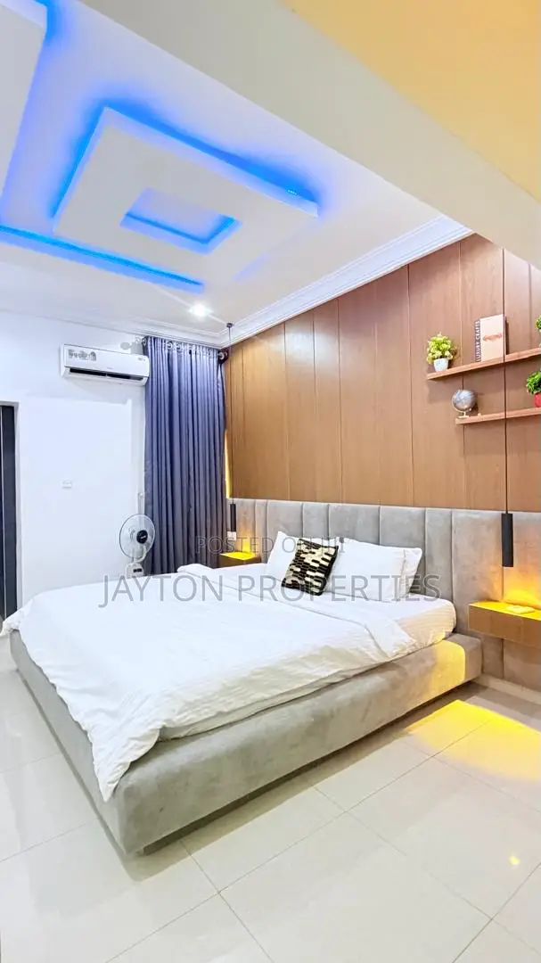 Delux 3 Bedroom Terrace