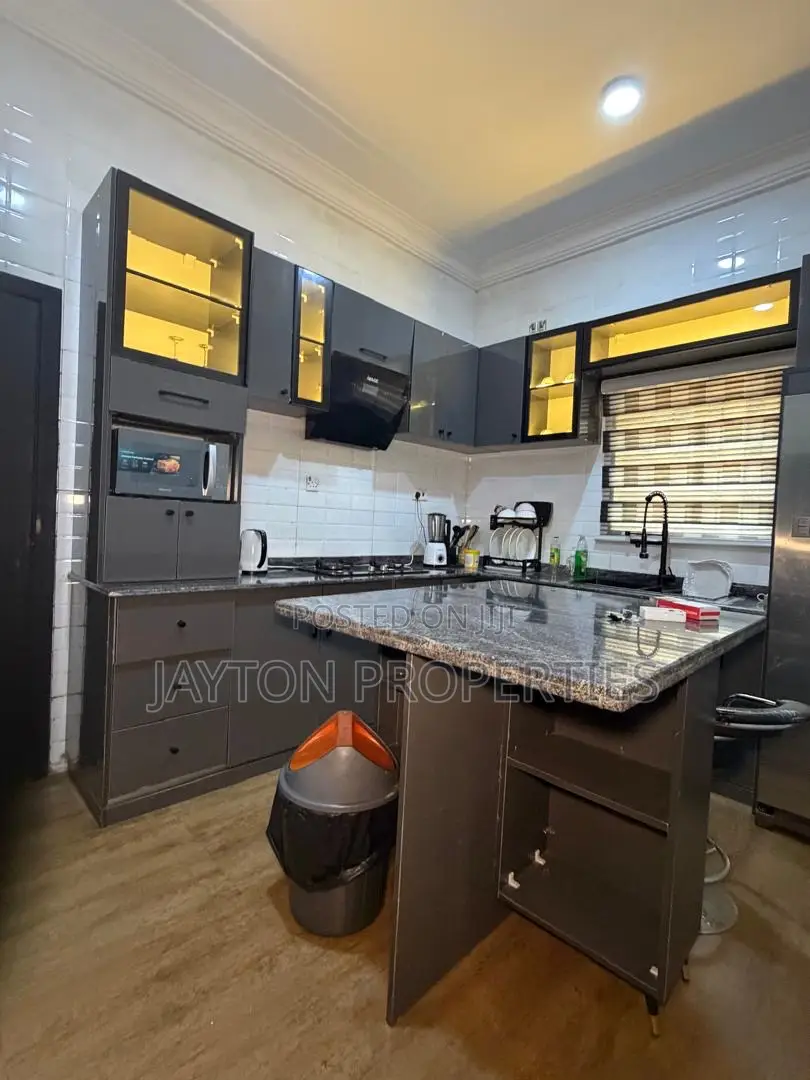 Delux 3 Bedroom Terrace
