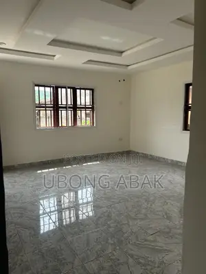 2bdrm Bungalow in Phase 1 / Jikwoyi for rent