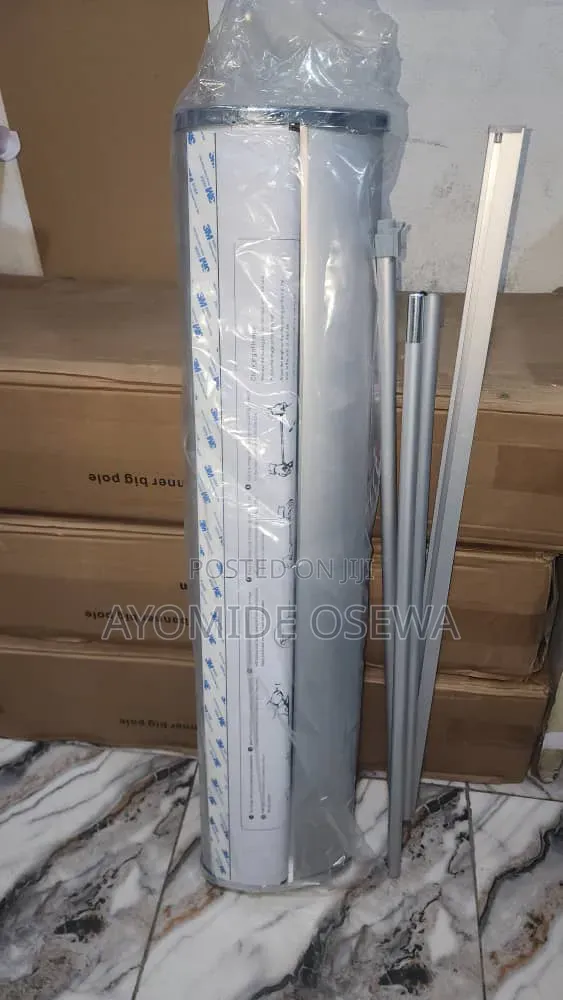 Roll-Up Banner