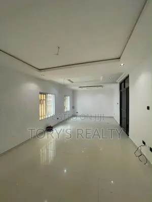Studio Apartment in Lekki Phase 2 for rent