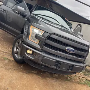 Ford F-150 Lariat 4x4 SuperCab Styleside 6.5 ft. box 145 in. WB 2016