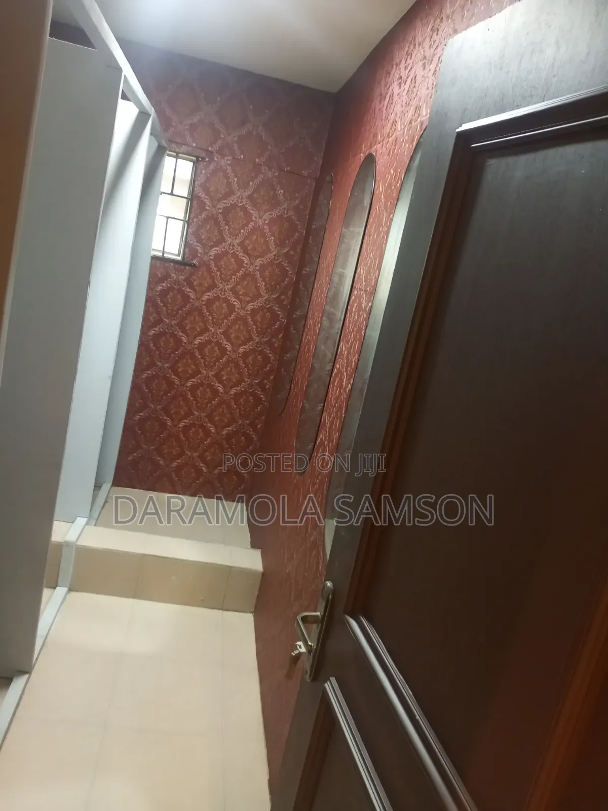 Professional Painter/ Wallpaper Installer