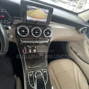 Mercedes-Benz GLC-Class 2017 White